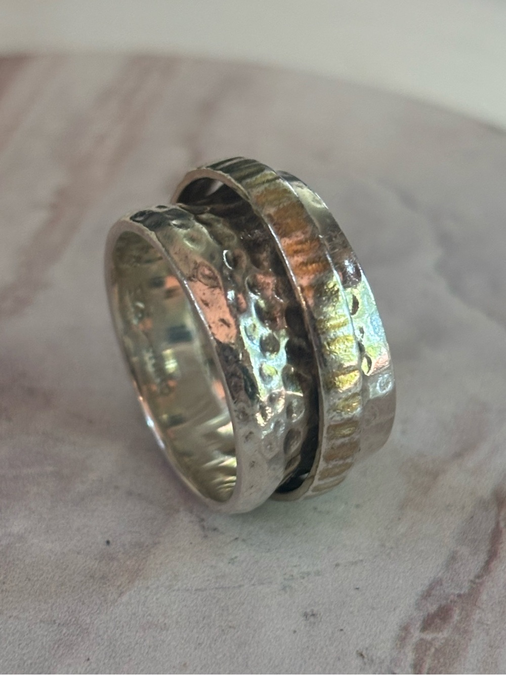 Authentic Silpada Sterling Silver Hammered Spinner Ring Wide Band Size 8 11g